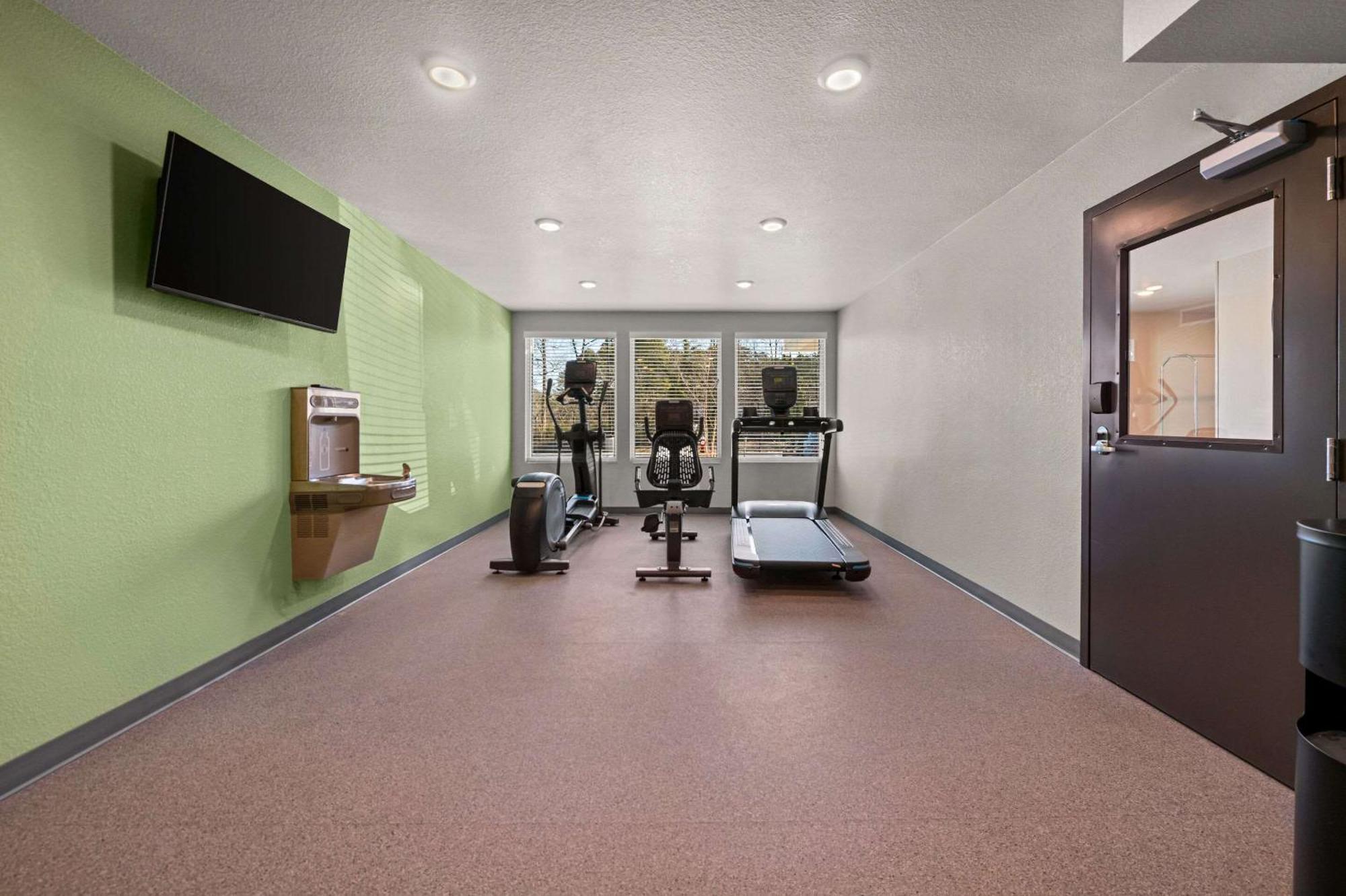 Woodspring Suites Yorktown Newport News Exterior photo