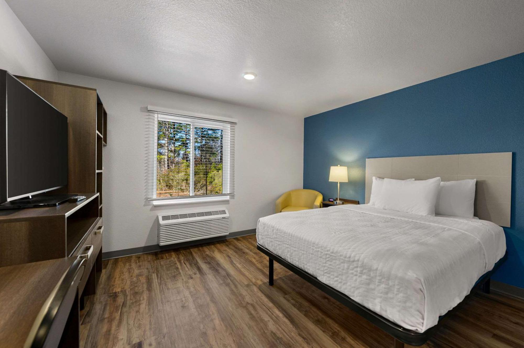Woodspring Suites Yorktown Newport News Exterior photo